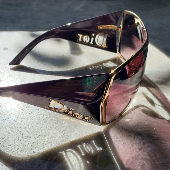 Dior Sunglasses - Picture 2 of 3